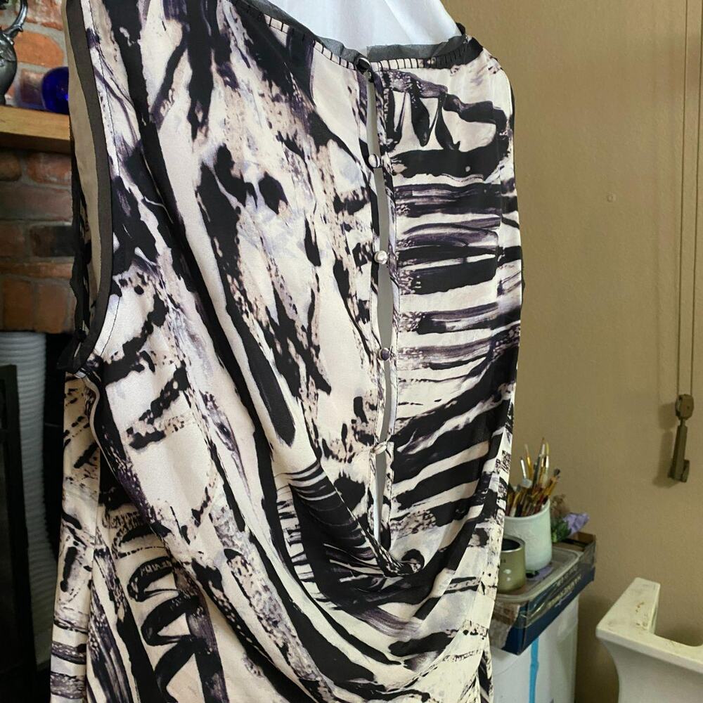 Simply vera black and white Size XL